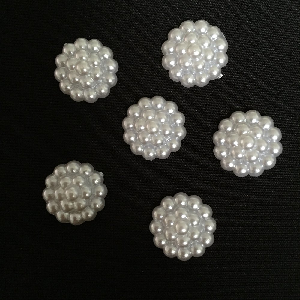 Embellishments For Scrapbooking - 40 Stück 14 mm weiße Kunststoffperlenblume